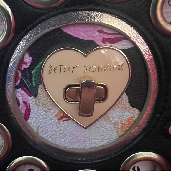 BETSEY JOHNSON novelty phone bag faux leather floral crossbody handbag - Picture 15 of 15